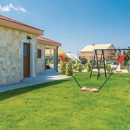 Lux Stone House With Pool, Jacuzzi, Sauna Near *