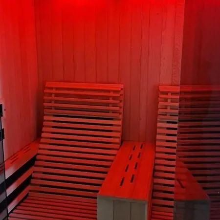 Lux Stone House With Pool, Jacuzzi, Sauna Near Feriehus
